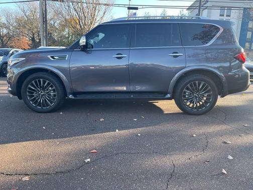 2024 INFINITI QX80 SENSORY
