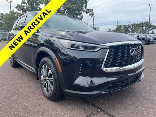 2025 INFINITI QX60 PURE