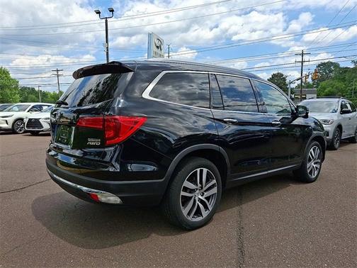 2017 Honda Pilot Touring