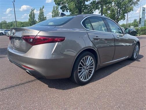 2019 Alfa Romeo Giulia Ti Lusso