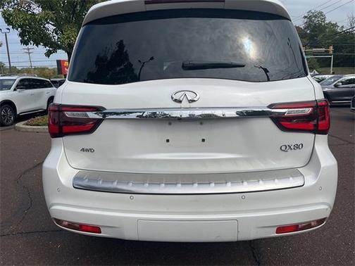 2024 INFINITI QX80 SENSORY