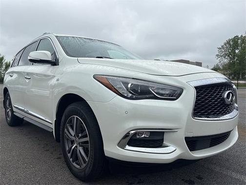 2018 INFINITI QX60 Base