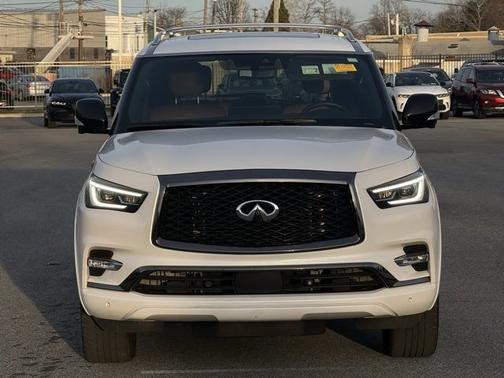 2024 INFINITI QX80 SENSORY