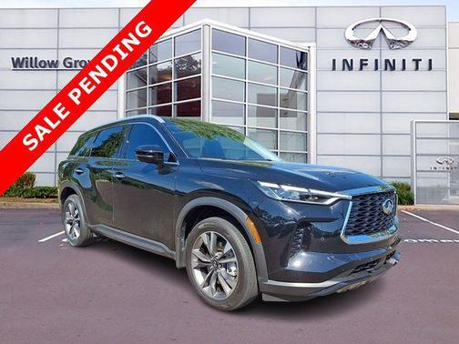 Mineral Black 2025 INFINITI QX60 Luxe
