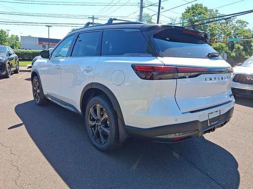 Radiant White/Black Obsidian 2027 INFINITI QX60 AUTOGRAPH
