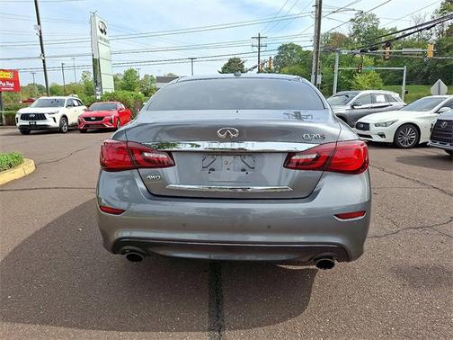 2017 INFINITI Q70 3.7X