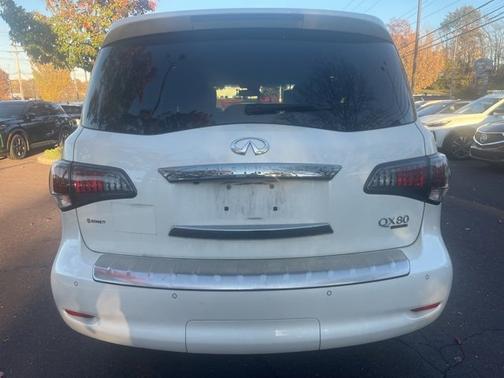 2017 INFINITI QX80 Limited