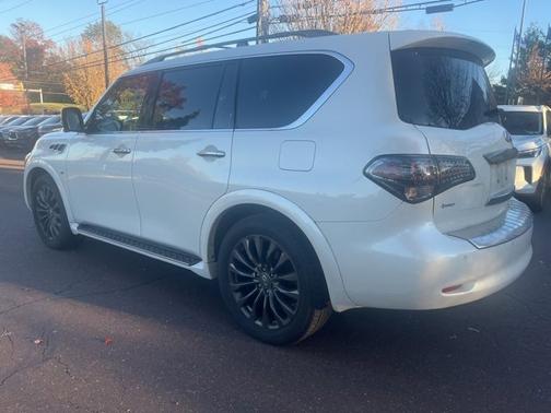 2017 INFINITI QX80 Limited