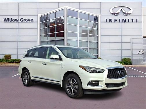 2019 INFINITI QX60 LUXE
