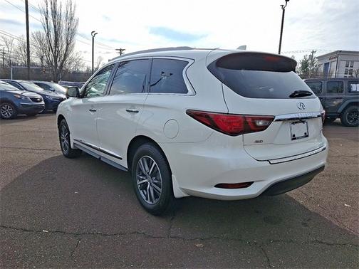 2019 INFINITI QX60 LUXE