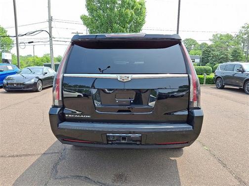 2017 Cadillac Escalade ESV Premium Luxury