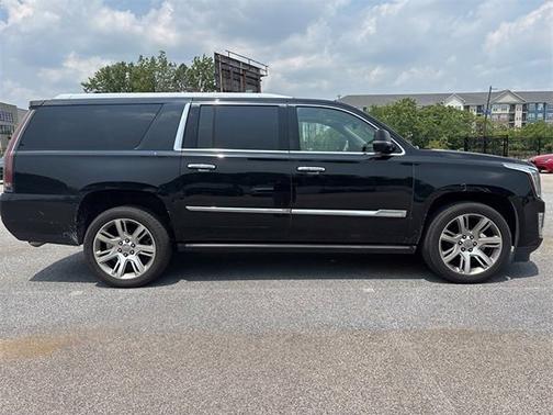 2017 Cadillac Escalade ESV Premium Luxury