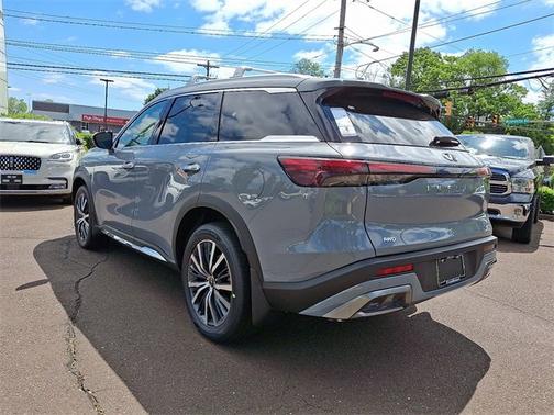 2025 INFINITI QX60 SENSORY