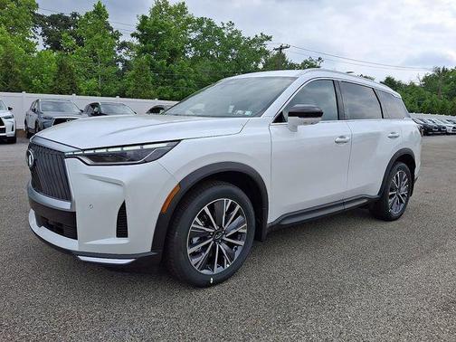 Radiant White 2027 INFINITI QX60 LUXE AWD