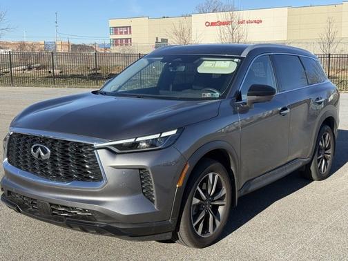 2025 INFINITI QX60 LUXE