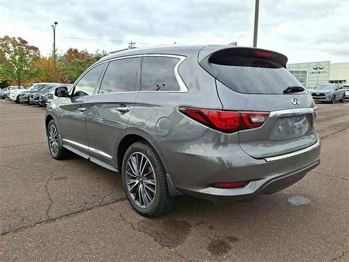 2019 INFINITI QX60 LUXE