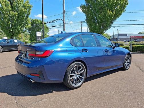 2022 BMW 330 330i xDrive