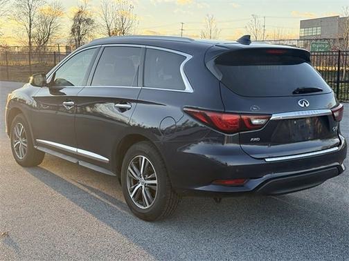 2019 INFINITI QX60 LUXE