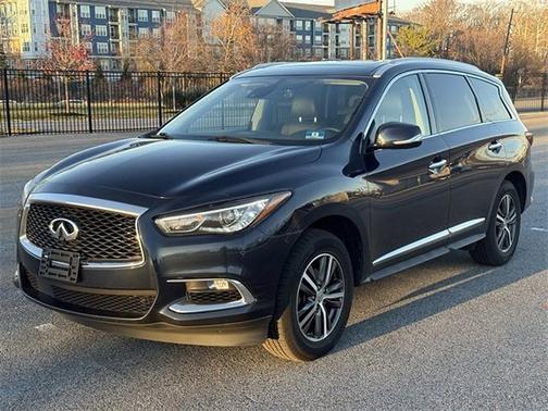 2019 INFINITI QX60 LUXE