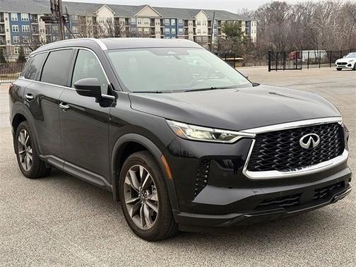 2025 INFINITI QX60 LUXE