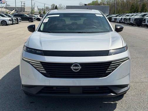 Brilliant Silver Metallic 2025 Nissan Murano SL