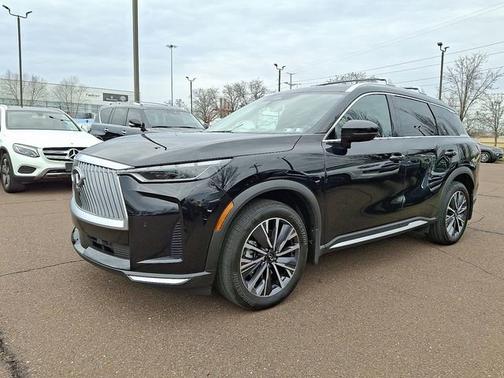 2026 INFINITI QX60 LUXE