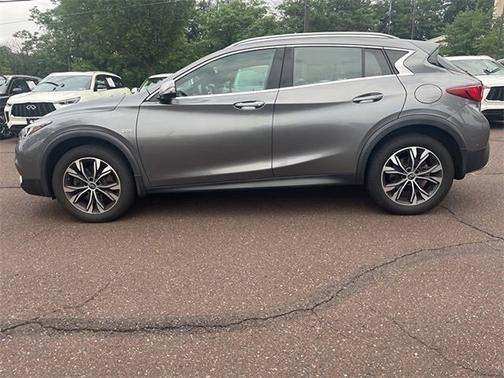 2019 INFINITI QX30 ESSENTIAL