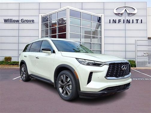 2024 INFINITI QX60 LUXE