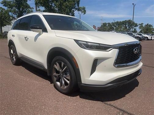 2024 INFINITI QX60 LUXE