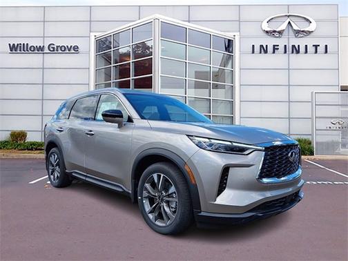 2025 INFINITI QX60 LUXE
