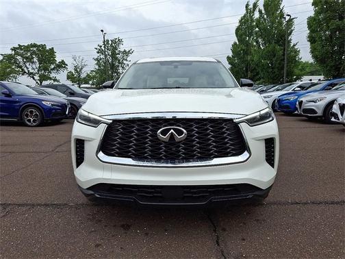 2025 INFINITI QX60 PURE