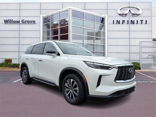 2025 INFINITI QX60 PURE
