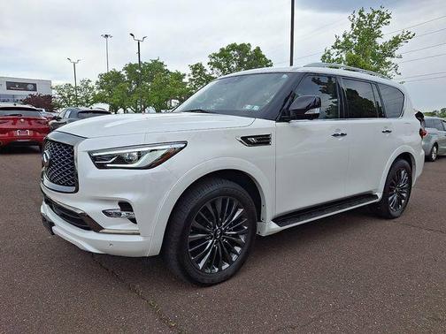 Moonstone White 2024 INFINITI QX80 PREMIUM SELECT AWD