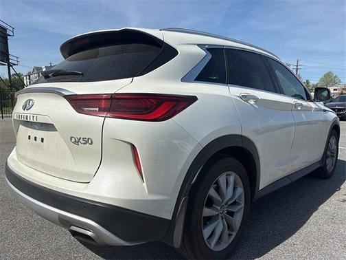 2022 INFINITI QX50 ESSENTIAL