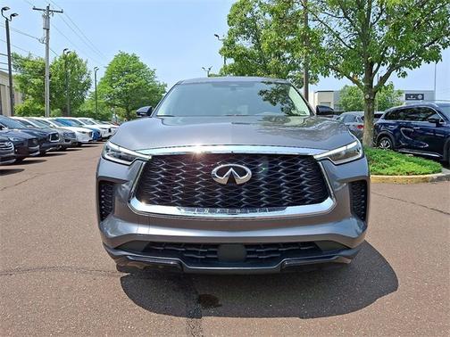 2022 INFINITI QX60 PURE