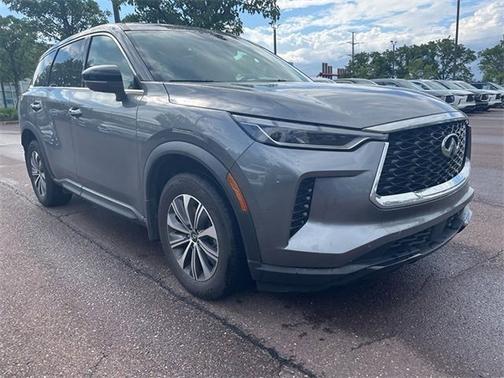 2022 INFINITI QX60 PURE