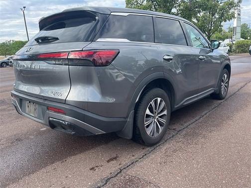 2022 INFINITI QX60 PURE