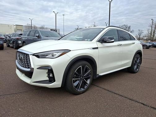 2023 INFINITI QX55 LUXE