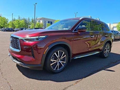 Deep Bordeaux 2025 INFINITI QX60 SENSORY