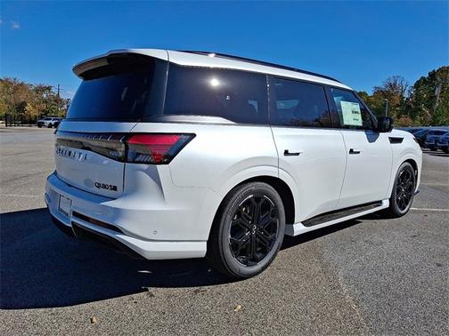 2026 INFINITI QX80 SPORT