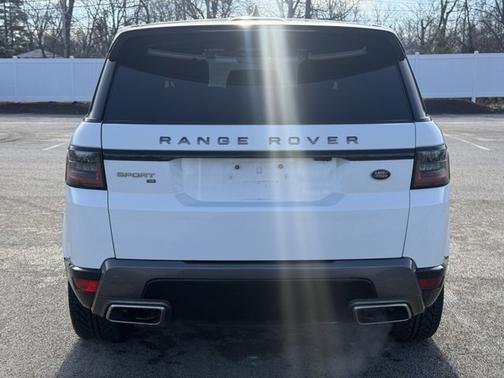2021 Land Rover Range Rover Sport HSE Silver Edition
