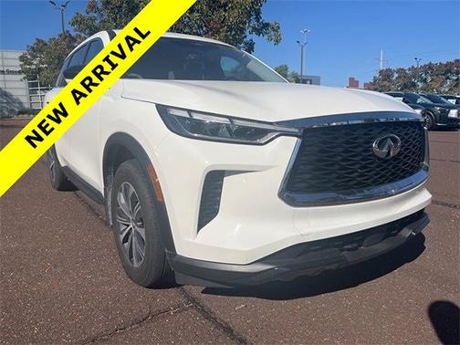 2025 INFINITI QX60 PURE