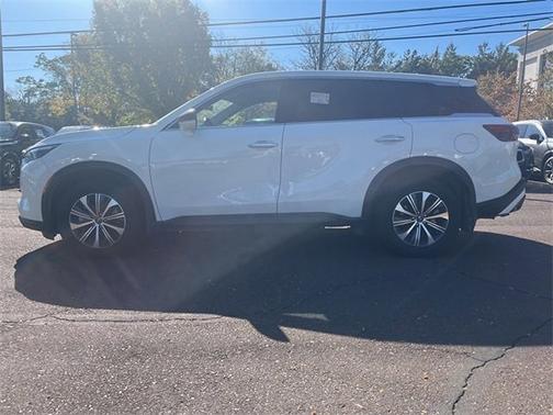 2025 INFINITI QX60 PURE