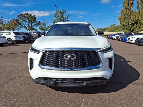 2025 INFINITI QX60 PURE