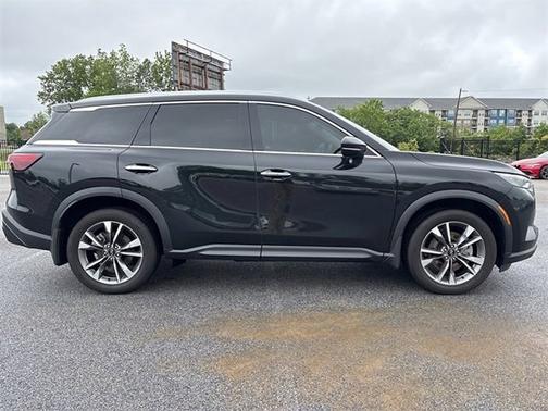 2024 INFINITI QX60 LUXE