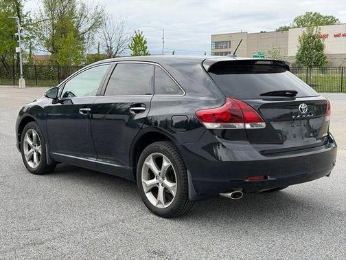 Attitude Black 2013 Toyota Venza XLE
