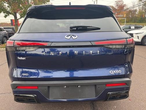 2022 INFINITI QX60 PURE