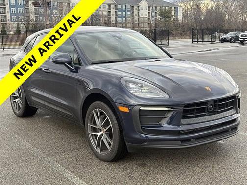 2023 Porsche Macan T