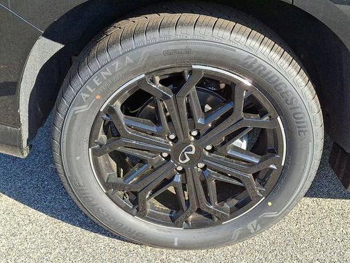 Mineral Black 2026 INFINITI QX80 SPORT AWD
