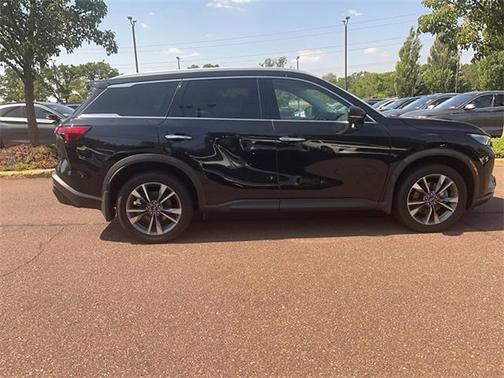 2024 INFINITI QX60 LUXE